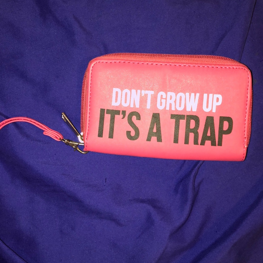 Wallet - Picture 2 of 4